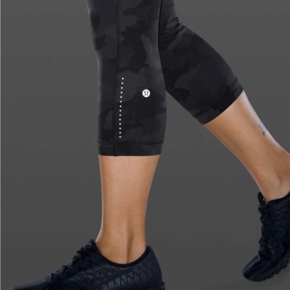 Lululemon camouflage high rise  Swift Speed HR 21” Tights Cropped pant… - Picture 8 of 16